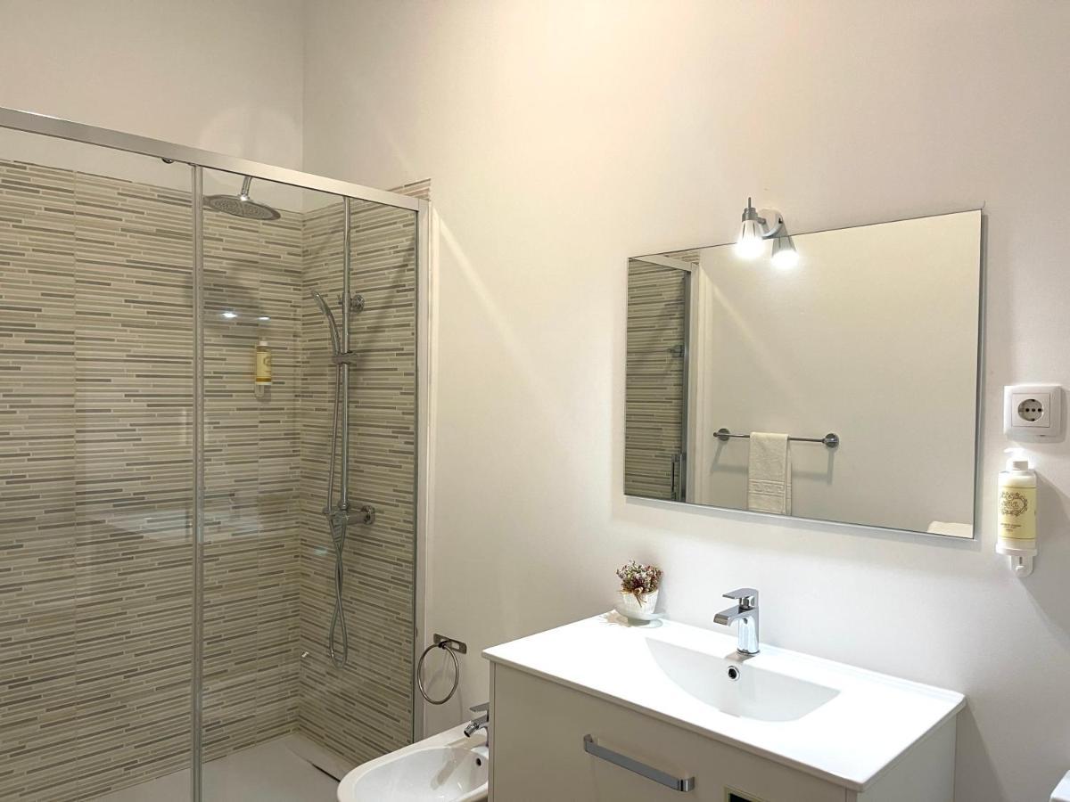 Ponta Delgada Beach Front House מראה חיצוני תמונה