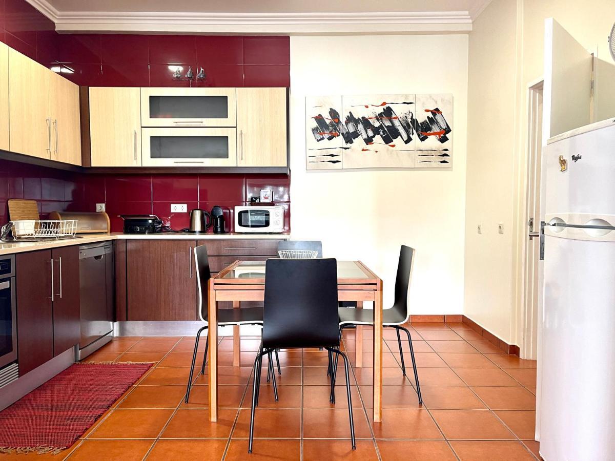 Ponta Delgada Beach Front House מראה חיצוני תמונה